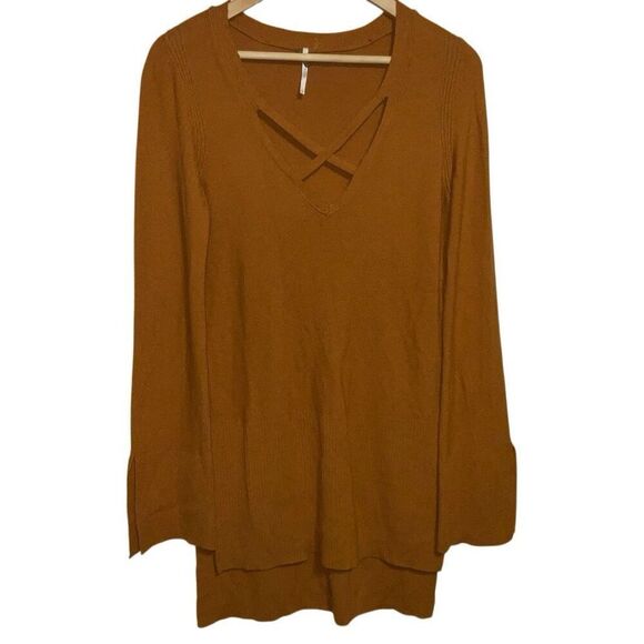Free People Criss Cross Tunic Sweater size M - Picture 2 of 7